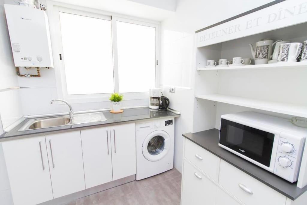Apartament Piso Junto A La Catedral, 4-5 Personas *